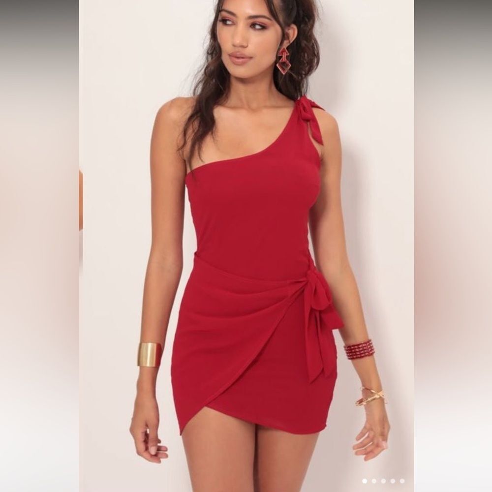 Lucy In The Sky-Red One-Shoulder Dress-XS